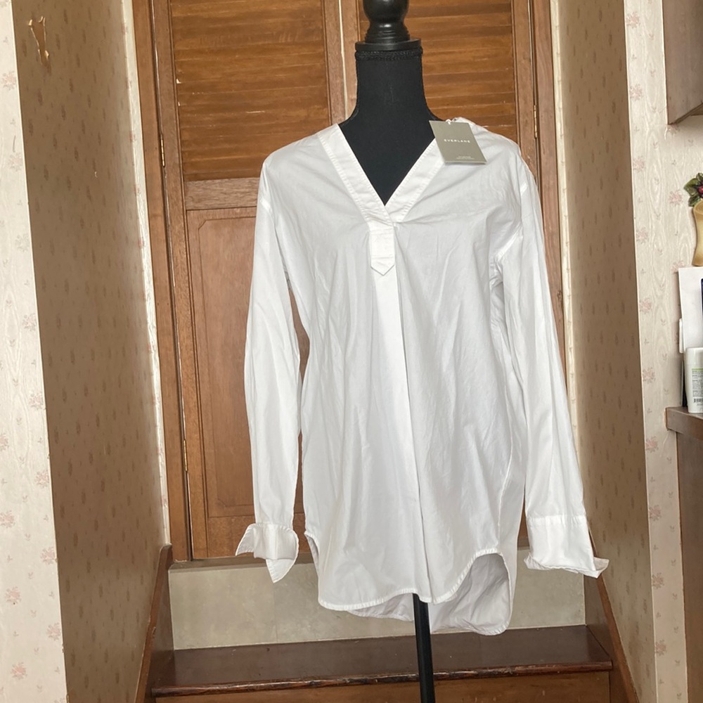Everlane White V-Neck Blouse